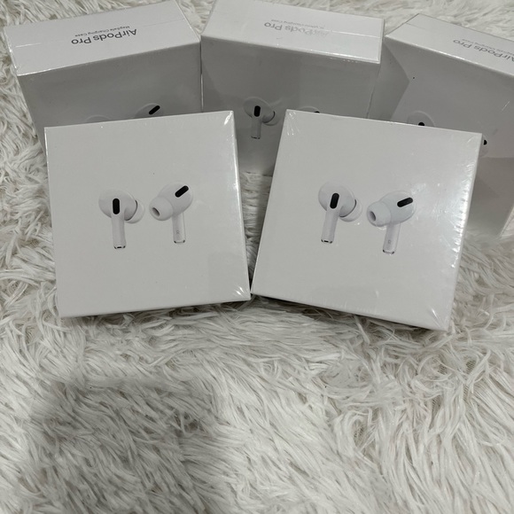 Apple AirPod Pro - Picture 5 of 6